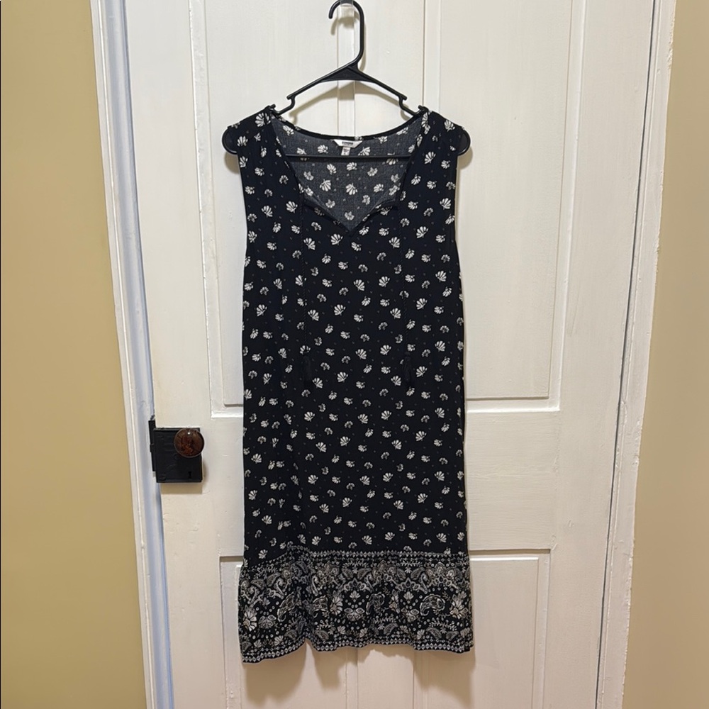 Sonoma Charcoal and Cream Patterned Top
